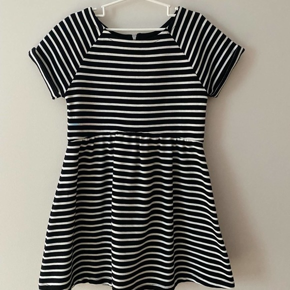 Gymboree Other - Gymboree black and white striped dress (kid 7)